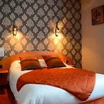 Logis Des Ducs Szálloda