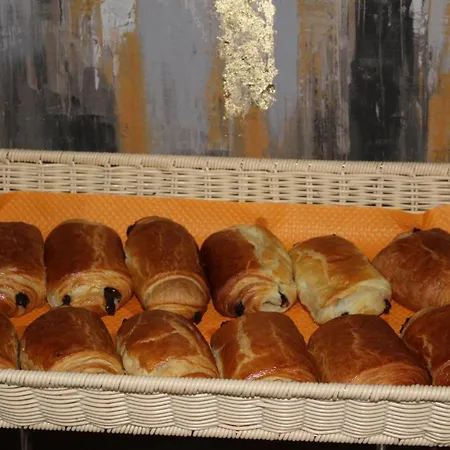 Logis Des Ducs Hotell Alençon