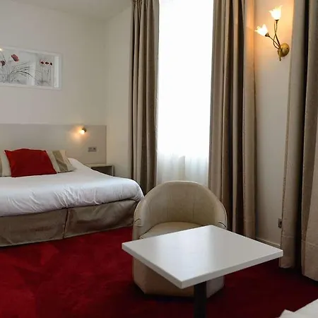 Hotell Logis Des Ducs