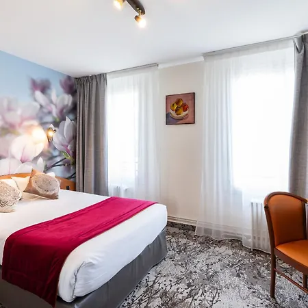 Logis Des Ducs Hotell