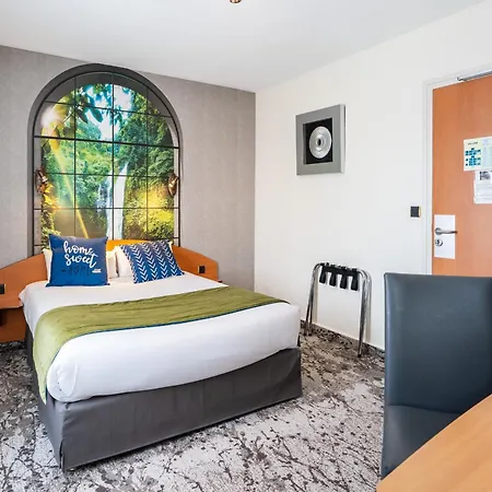 Logis Des Ducs Hotell 3*