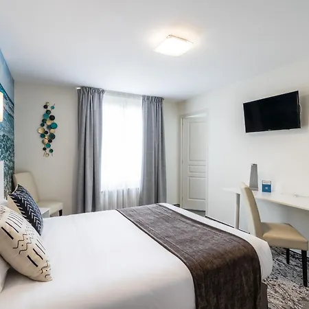 Hotel Des Ducs 3*