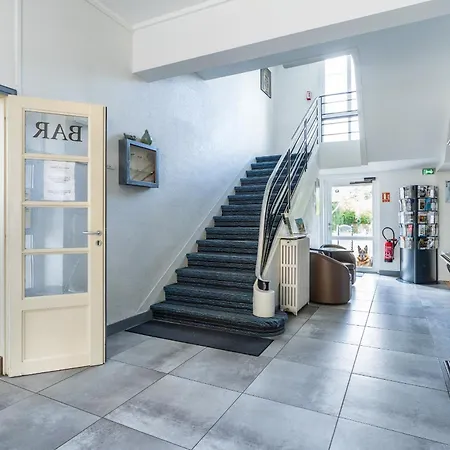 Logis Des Ducs Hotell