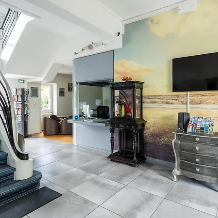 Hotell Logis Des Ducs 3*