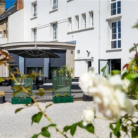 Logis Des Ducs Hotell