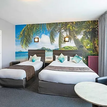 Logis Des Ducs Otel