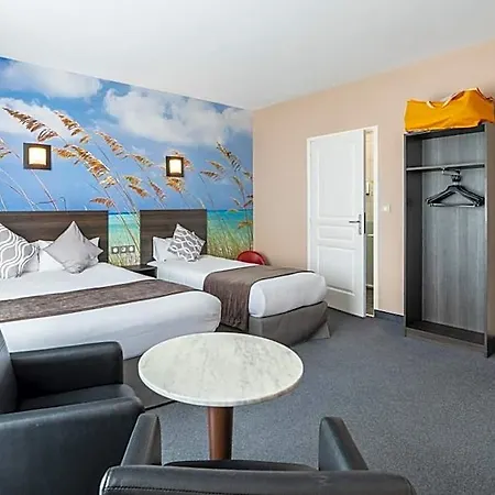 Logis Des Ducs Otel