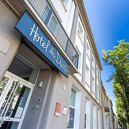 Otel Logis Des Ducs Alençon