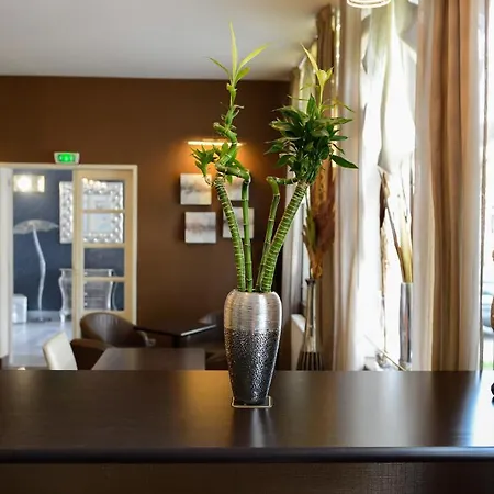 Logis Des Ducs Hotell Alençon