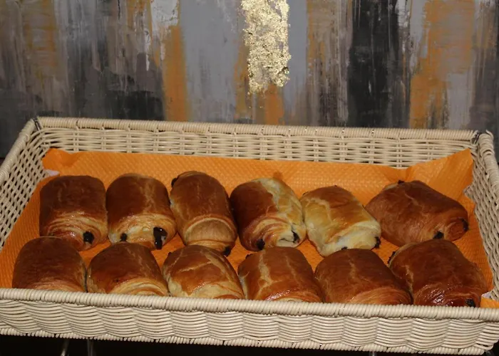 Logis Des Ducs ホテル アランソン