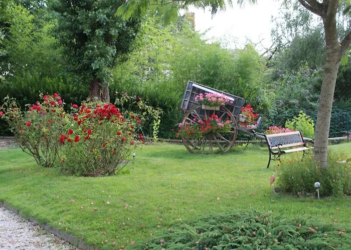 ホテル Logis Des Ducs