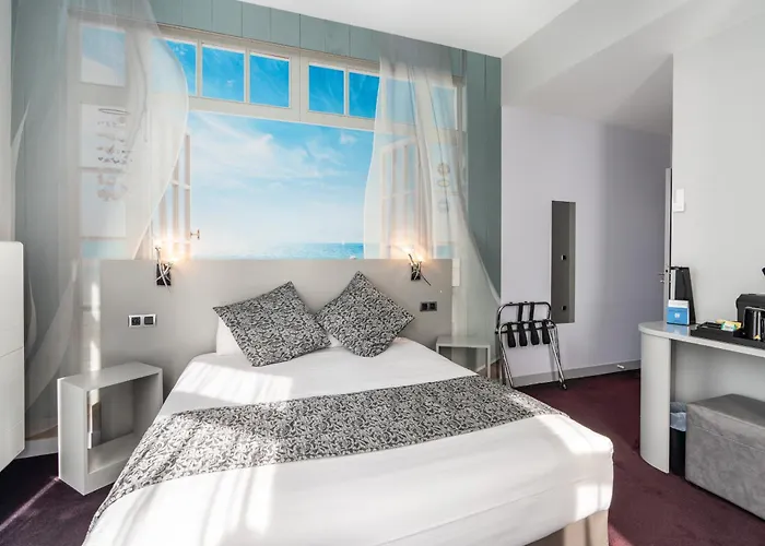 Hotel Logis Des Ducs Alençon